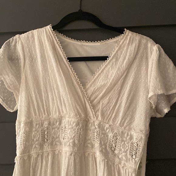 Altar’d State Dress - Picture 2 of 5